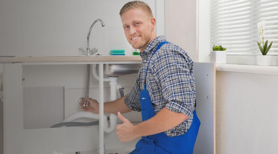 Expert burst pipe repair services in Stewartsville, NJ